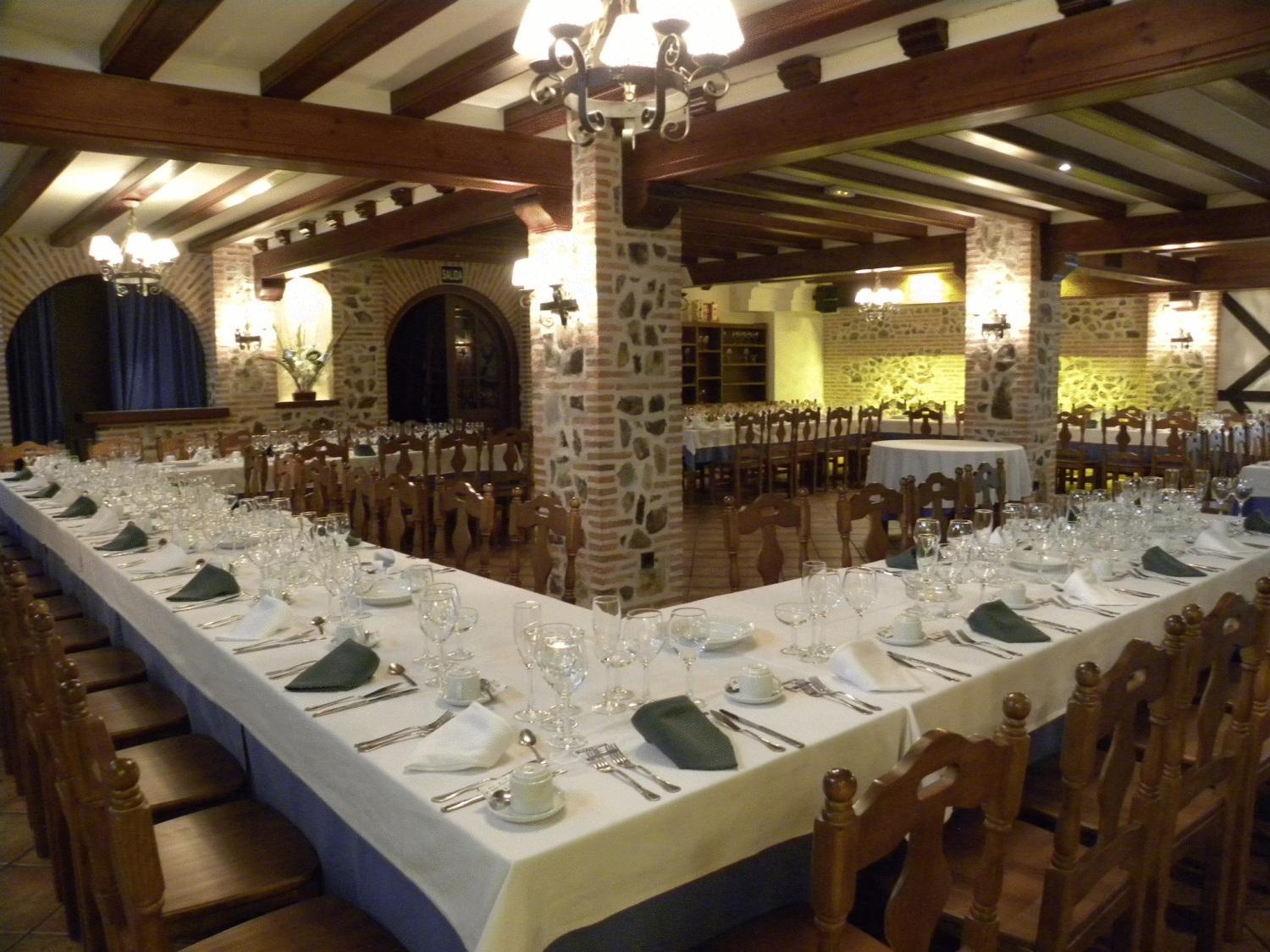 Hostal Las Fuentes Arévalo Екстериор снимка